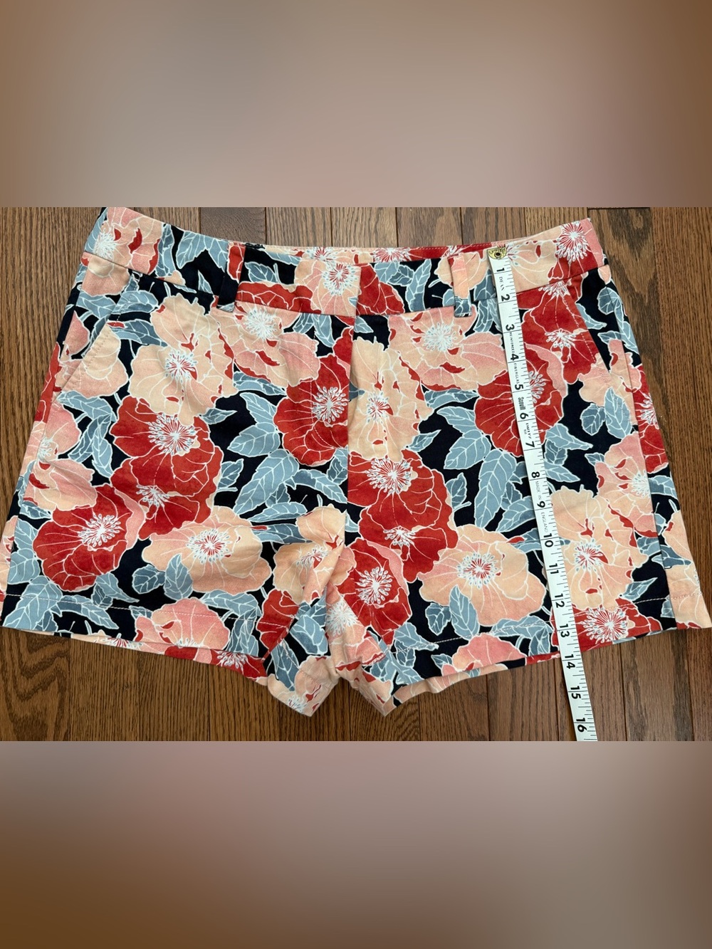 Ann Taylor Loft, Floral Print Bermuda Shorts in Red & Peach on Navy - Picture 4 of 5